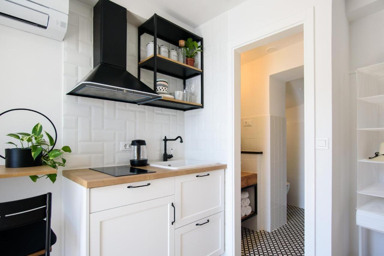 Studio Apartment Sunny Dream Дубровник Екстериор снимка